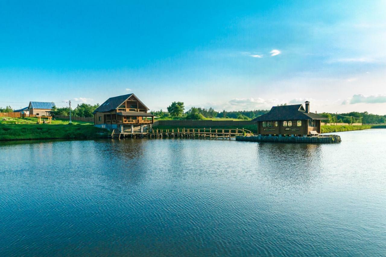 Guesthouse On The Lake With Bathhouse 70 Km From Kiev Makariv 外观 照片